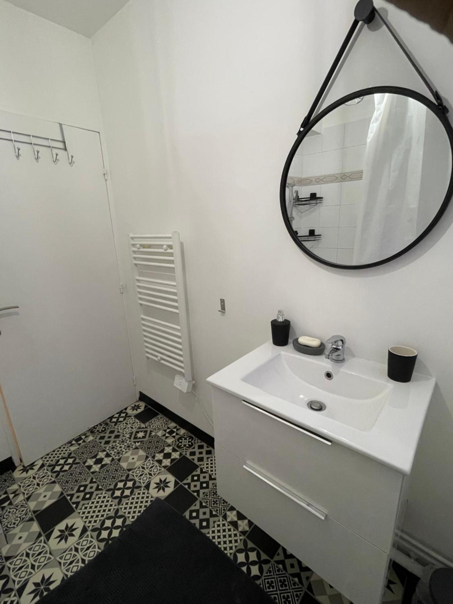 Jolie Chambre Proche De Paris Et Sa Peripherie Aubervilliers Esterno foto